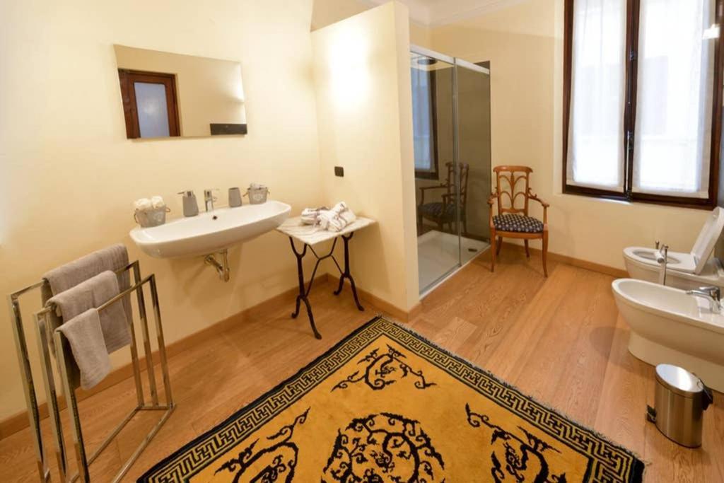C-Rooms, Residenza Correggio Parma Exterior foto